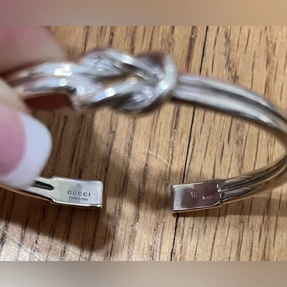GUCCI KNOT BRACELET IN SILVER - Picture 6 of 9